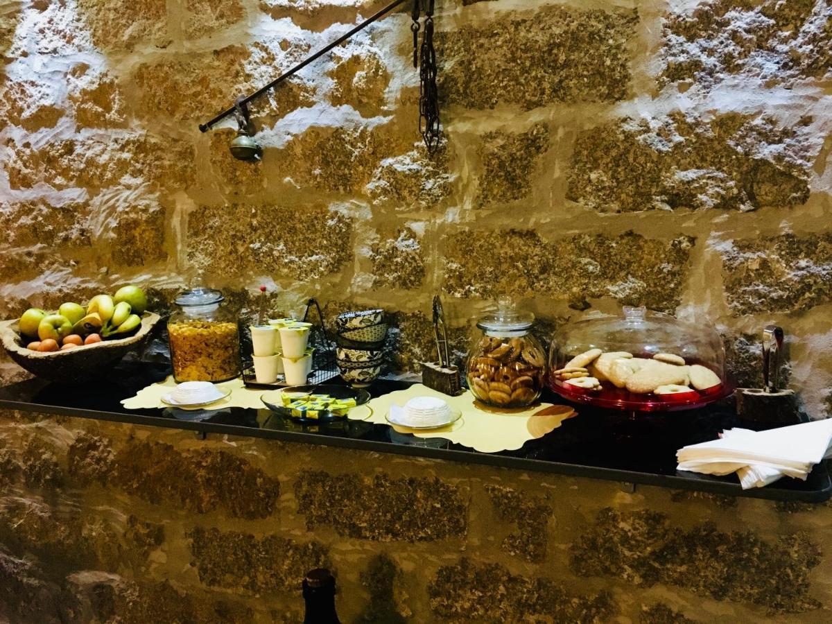 La Vecchia Posta B&B Calangianus Eksteriør billede