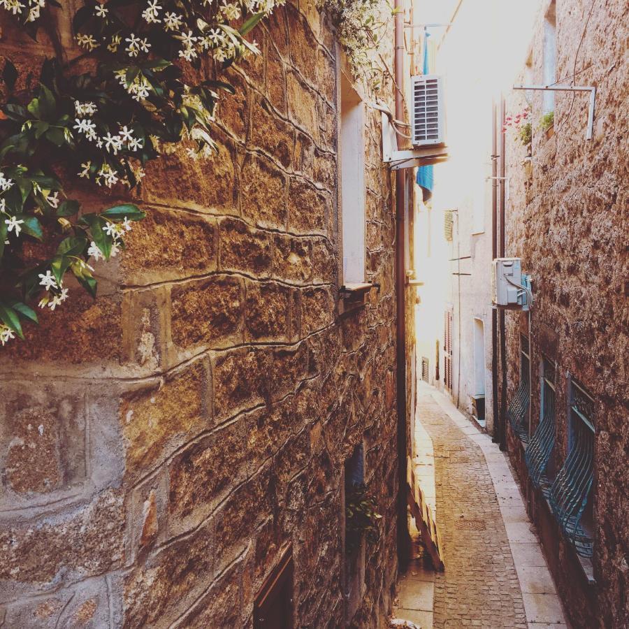 La Vecchia Posta B&B Calangianus Eksteriør billede