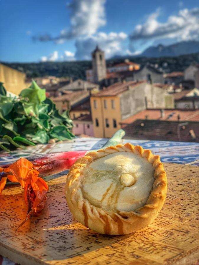 La Vecchia Posta B&B Calangianus Eksteriør billede
