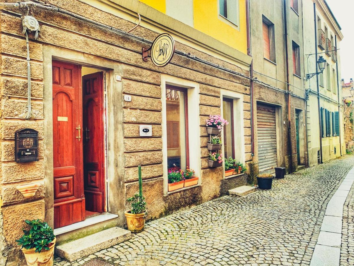La Vecchia Posta B&B Calangianus Eksteriør billede